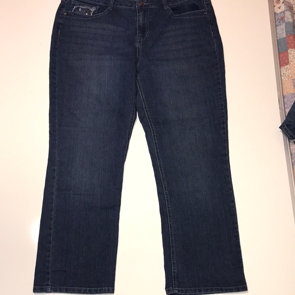 Apt 9 Capri Jeans Size 14 - Picture 1 of 8